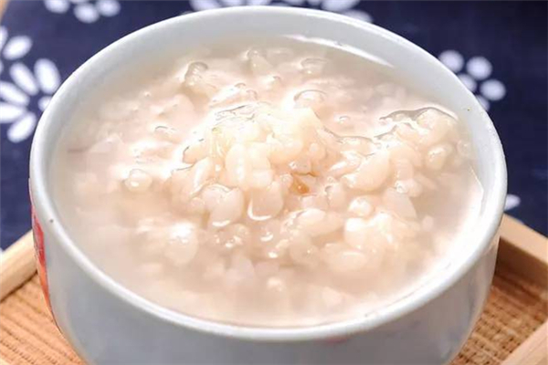 糯米做酒釀要浸泡多長時(shí)間 糯米做酒釀太甜了怎么辦