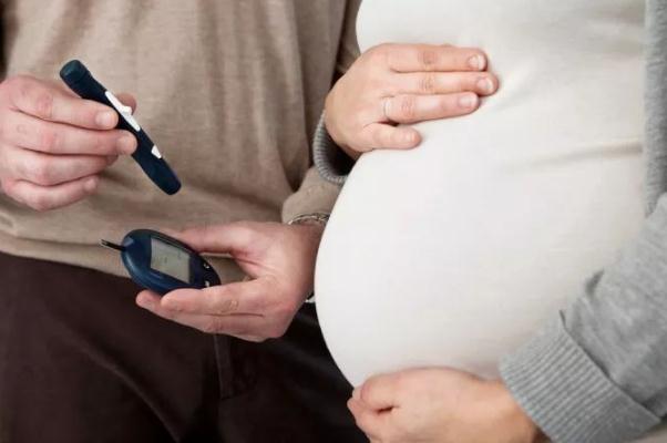 孕期血糖高可以喝純牛奶么 孕期血糖高可以吃紅薯嗎 孕期血糖高可以喝純牛奶么 孕期血糖高可以吃紅薯嗎