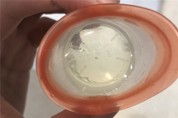 洗眼液用的時(shí)候眼睛能睜開(kāi)嗎 洗眼液睜眼洗還是閉眼洗 洗眼液用的時(shí)候眼睛能睜開(kāi)嗎 洗眼液睜眼洗還是閉眼洗