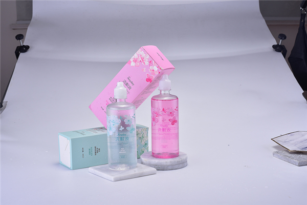 洗眼液可以天天用嗎 洗眼液多久用一次 洗眼液可以天天用嗎 洗眼液多久用一次