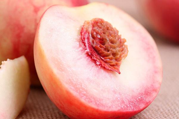 水蜜桃的功效與作用 水蜜桃有哪些營養(yǎng)價值