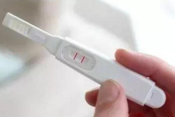 懷孕第一個(gè)月出血怎么回事 懷孕第一個(gè)月出血正常嗎 懷孕第一個(gè)月出血怎么回事 懷孕第一個(gè)月出血正常嗎