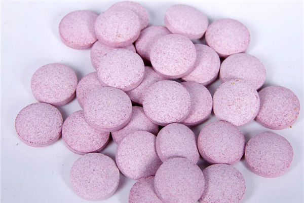 葉黃素吃多了皮膚會變黃嗎 葉黃素對皮膚的作用 葉黃素吃多了皮膚會變黃嗎 葉黃素對皮膚的作用