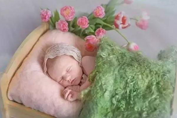 新生兒溶血怎么治療 新生兒溶血癥是什么癥狀 新生兒溶血怎么治療 新生兒溶血癥是什么癥狀