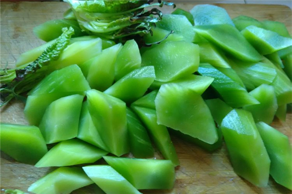 萵筍吃多了會上火嗎 萵筍是涼性還是熱性 萵筍吃多了會上火嗎 萵筍是涼性還是熱性