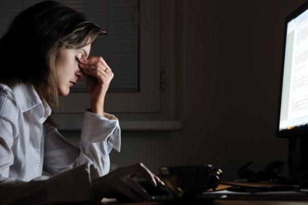 熬夜會(huì)導(dǎo)致月經(jīng)推遲嗎 熬夜月經(jīng)會(huì)推遲多少天 熬夜會(huì)導(dǎo)致月經(jīng)推遲嗎 熬夜月經(jīng)會(huì)推遲多少天