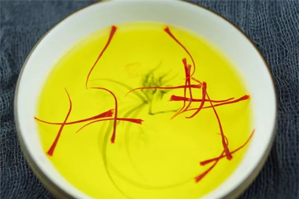 藏紅花天天喝可以嗎 藏紅花食用禁忌 藏紅花天天喝可以嗎 藏紅花食用禁忌