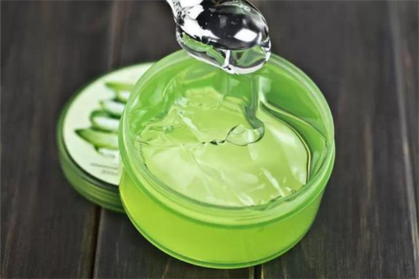 蘆薈膠可以去除疤痕嗎 蘆薈膠祛疤的正確用法 蘆薈膠可以去除疤痕嗎 蘆薈膠祛疤的正確用法