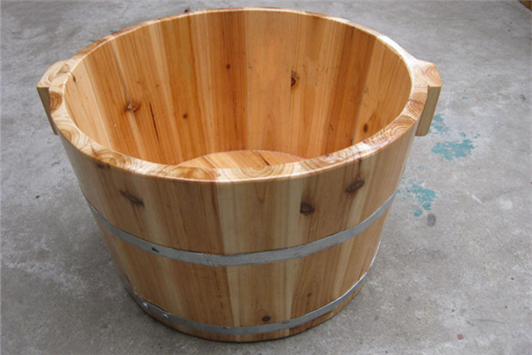 泡腳用什么盆最好 泡腳盆什么材質(zhì)的最好 泡腳用什么盆最好 泡腳盆什么材質(zhì)的最好