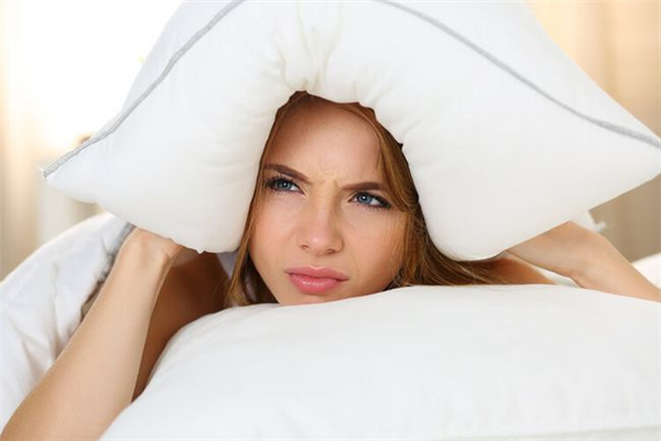 多夢(mèng)用什么中藥調(diào)理好 多夢(mèng)吃什么食物最有效 多夢(mèng)用什么中藥調(diào)理好 多夢(mèng)吃什么食物最有效