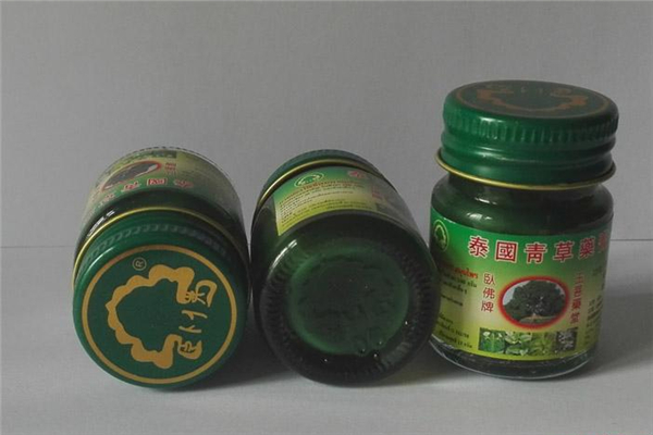 泰國(guó)青草膏能擦痘痘嗎 泰國(guó)青草膏能擦傷口嗎