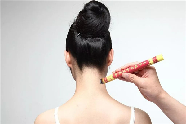 富貴包為什么越揉越大 富貴包一按就疼怎么辦 富貴包為什么越揉越大 富貴包一按就疼怎么辦