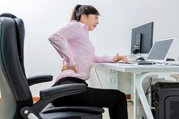 久坐腰椎疼痛怎么緩解 久坐腰椎疼痛是什么原因 久坐腰椎疼痛怎么緩解 久坐腰椎疼痛是什么原因