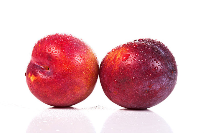 路邊的紅葉李果子能吃嗎 路邊的紅果子是什么果 路邊的紅葉李果子能吃嗎 路邊的紅果子是什么果