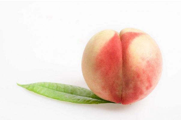 吃桃子會不會長胖 吃桃子要不要剝皮 吃桃子會不會長胖 吃桃子要不要剝皮