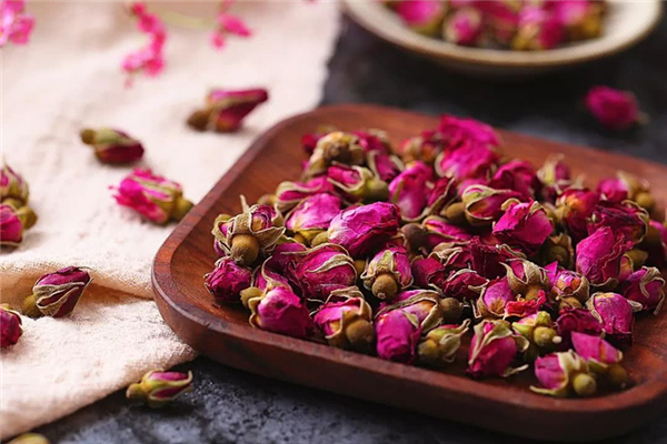 玫瑰花茶天天喝好嗎 玫瑰花茶多久喝一次好 玫瑰花茶天天喝好嗎 玫瑰花茶多久喝一次好