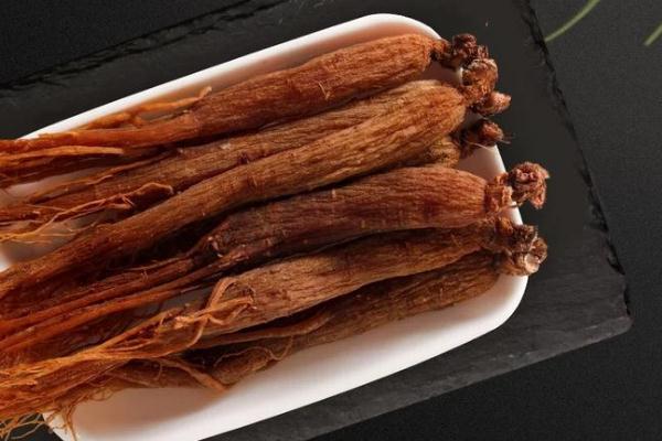 紅參對冠心病有作用嗎 紅參對胃有什么好處 紅參對冠心病有作用嗎 紅參對胃有什么好處