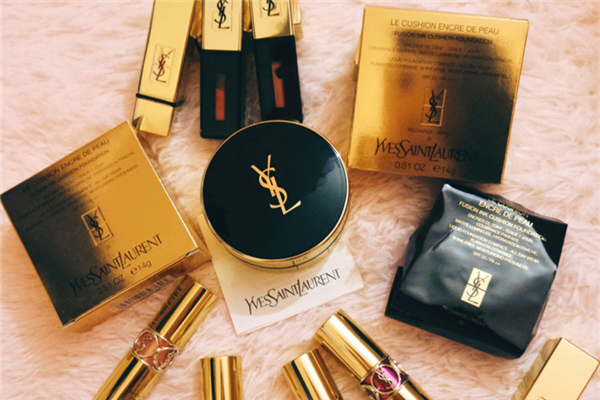 圣羅蘭氣墊哪款好用 圣羅蘭氣墊色號(hào)選擇