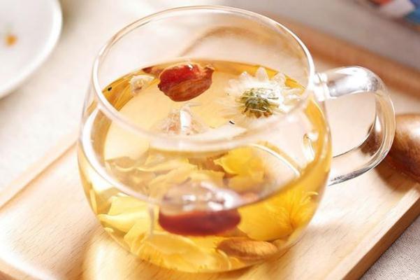 菊花茶可以隔夜喝嗎 菊花茶可以冷泡嗎 菊花茶可以隔夜喝嗎 菊花茶可以冷泡嗎