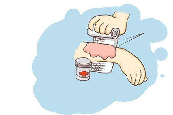 燙傷后紅色疤痕多久恢復(fù)正常 燙傷后為什么會(huì)紅腫