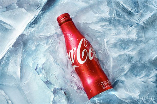 可樂隔夜能不能喝 可樂喝多了對(duì)身體有什么危害