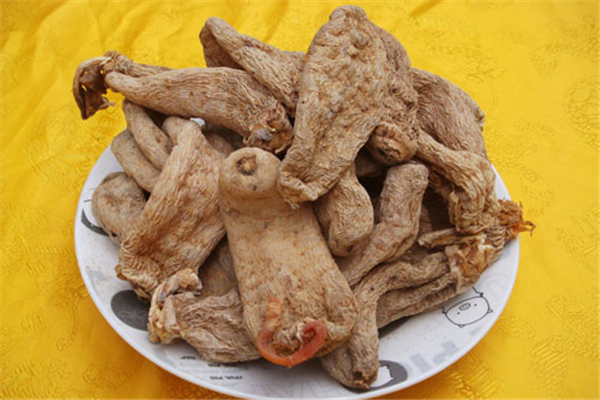 天麻能泡酒嗎 天麻泡酒有什么功效 天麻能泡酒嗎 天麻泡酒有什么功效