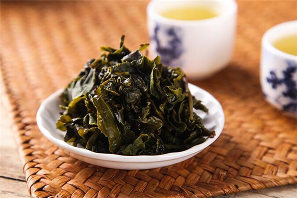 烏龍茶用洗茶嗎 烏龍茶用多少度的水溫泡好 烏龍茶用洗茶嗎 烏龍茶用多少度的水溫泡好