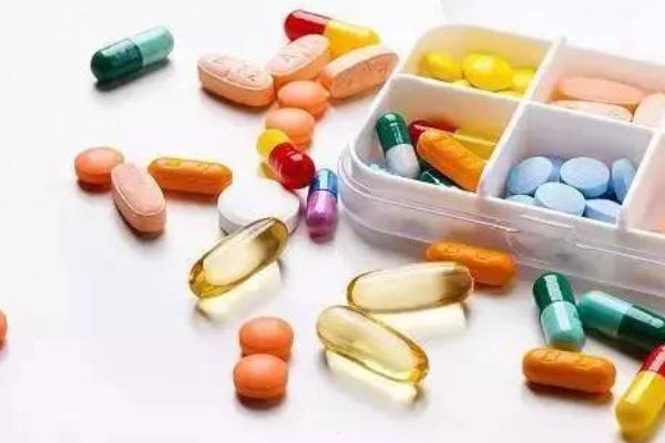 吃瀉藥可以清理宿便嗎 吃瀉藥可以喝牛奶嗎 吃瀉藥可以清理宿便嗎 吃瀉藥可以喝牛奶嗎