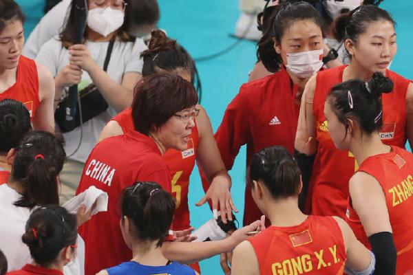 郎平透露朱婷手腕傷情 朱婷手腕傷勢嚴(yán)重 郎平透露朱婷手腕傷情 朱婷手腕傷勢嚴(yán)重