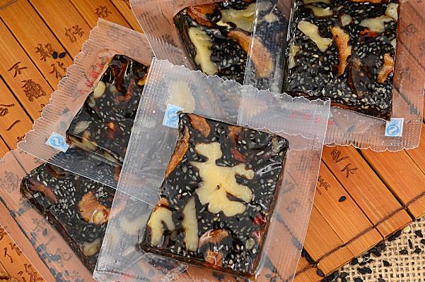 阿膠糕有點(diǎn)苦正常嗎 阿膠糕發(fā)苦是好還是壞 阿膠糕有點(diǎn)苦正常嗎 阿膠糕發(fā)苦是好還是壞