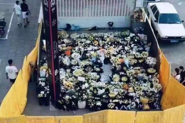 因何拆除鄭州地鐵圍擋 地鐵有破窗錘嗎