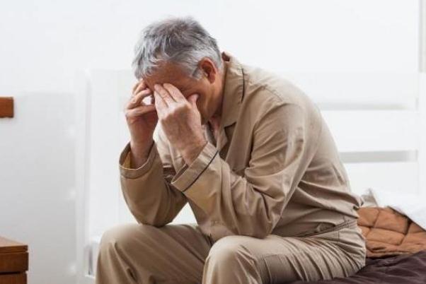 老年癡呆癥會(huì)遺傳嗎 老年癡呆癥會(huì)有幻覺(jué)嗎 老年癡呆癥會(huì)遺傳嗎 老年癡呆癥會(huì)有幻覺(jué)嗎