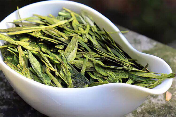 西湖龍井會上火嗎 西湖龍井是涼性還是熱性 西湖龍井會上火嗎 西湖龍井是涼性還是熱性