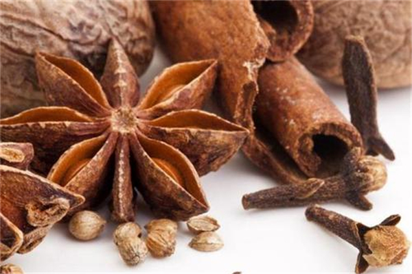 八角正常的應(yīng)該有幾個角 八角有九個十個角的嗎