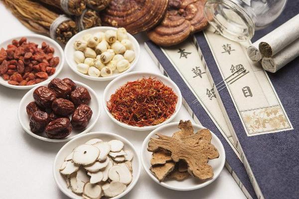 中醫(yī)治療蕁麻疹根治方法 中醫(yī)治療蕁麻疹效果怎么樣 中醫(yī)治療蕁麻疹根治方法 中醫(yī)治療蕁麻疹效果怎么樣