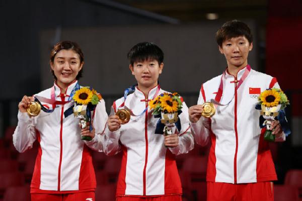 陳夢(mèng)說自己蹭了個(gè)冠軍 頸椎不好可以打乒乓球嗎