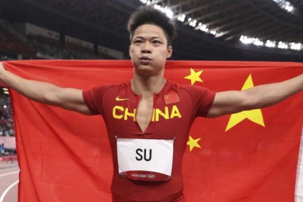 中國代表團旗手蘇炳添亮相 短跑的好處有哪些 中國代表團旗手蘇炳添亮相 短跑的好處有哪些