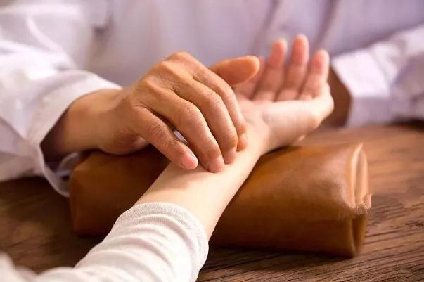 把脈怎么看出懷孕 把脈怎么看出男女 把脈怎么看出懷孕 把脈怎么看出男女