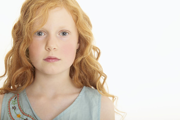 頭發(fā)黃是怎么回事 頭發(fā)黃是缺什么 頭發(fā)黃是怎么回事 頭發(fā)黃是缺什么