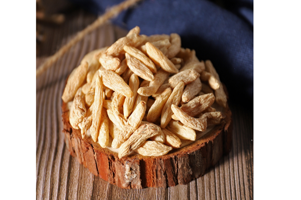 麥冬可以直接吃嗎 麥冬可以泡酒喝嗎 麥冬可以直接吃嗎 麥冬可以泡酒喝嗎