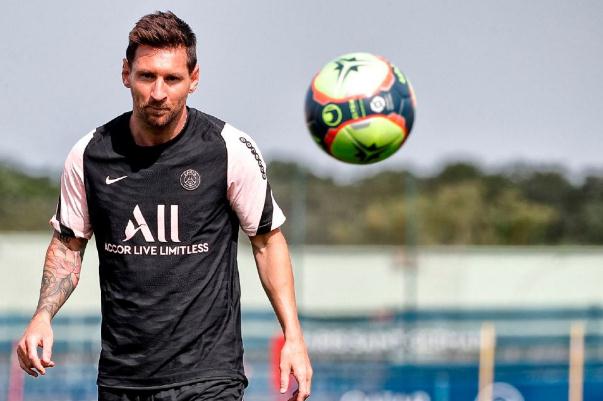 梅西預(yù)計8月30日上演法甲首秀 踢足球?qū)οドw傷害有多大