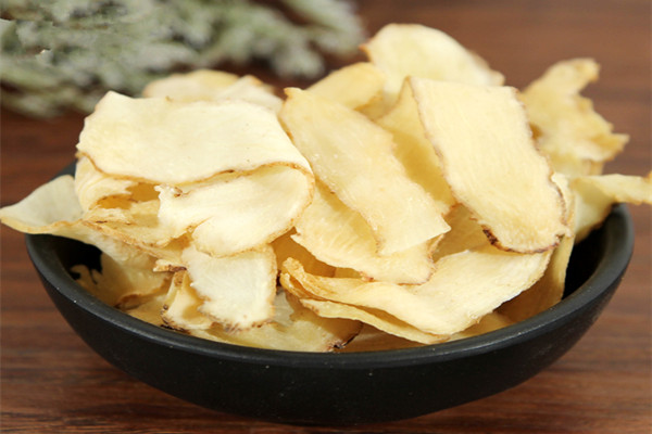 玉竹能美容養(yǎng)顏嗎 女人喝玉竹的好處 玉竹能美容養(yǎng)顏嗎 女人喝玉竹的好處