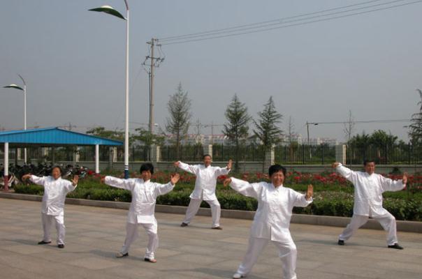 打太極會(huì)出汗嗎 高血壓能打太極拳嗎 打太極會(huì)出汗嗎 高血壓能打太極拳嗎