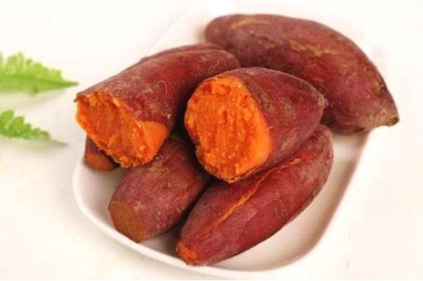 吃紅薯會(huì)不會(huì)長胖 吃紅薯有哪些功效 吃紅薯會(huì)不會(huì)長胖 吃紅薯有哪些功效