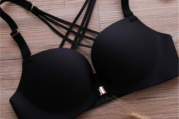 內衣有鋼圈好還是無鋼圈好 內衣里的鋼圈是干嘛的