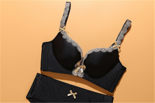 內(nèi)衣有鋼圈會得乳腺癌嗎 內(nèi)衣有鋼圈的危害 內(nèi)衣有鋼圈會得乳腺癌嗎 內(nèi)衣有鋼圈的危害