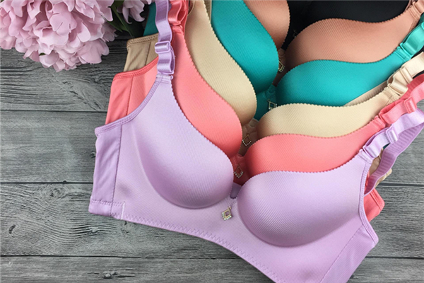 李誕代言女性?xún)?nèi)衣廣告違規(guī)被罰87萬(wàn) 女士?jī)?nèi)衣哪個(gè)品牌好