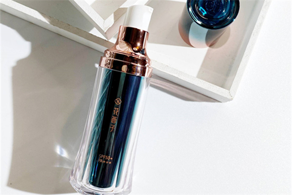 花西子防曬霜怎么樣 花西子防曬霜有隔離的效果嗎 花西子防曬霜怎么樣 花西子防曬霜有隔離的效果嗎