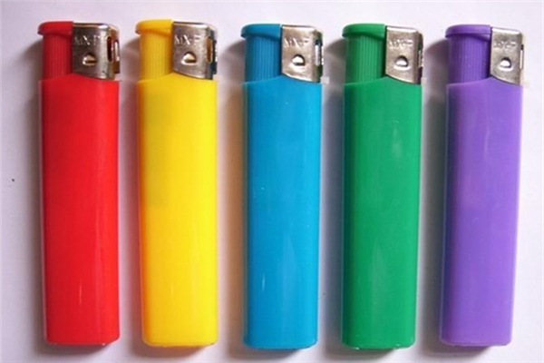 打火機(jī)會爆炸嗎 打火機(jī)使用注意事項(xiàng)