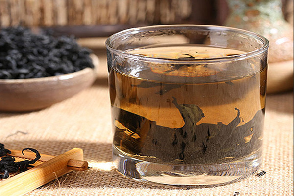 杜仲茶會(huì)上火嗎 杜仲茶的功效與作用 杜仲茶會(huì)上火嗎 杜仲茶的功效與作用